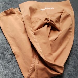 Alphalete Brown Leggings